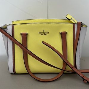 100% AUTHENTIC. Kate Spade New York.